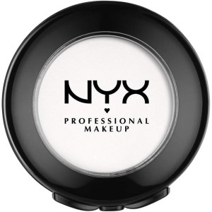 Wheather your look is edgy or natural, our unique formulation is easy to blend and build on.